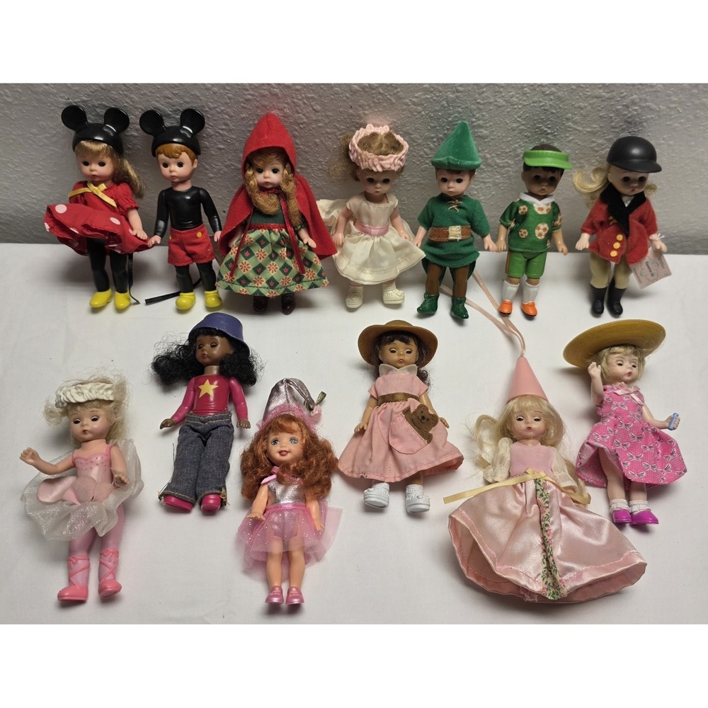13 Madame Alexander dolls circa early 2000s Mcdonalds